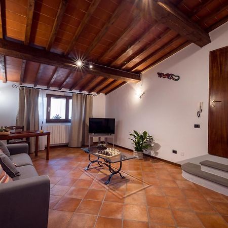 Tognazzi Casa Vacanze - Casa Vico Zambra Экстерьер фото