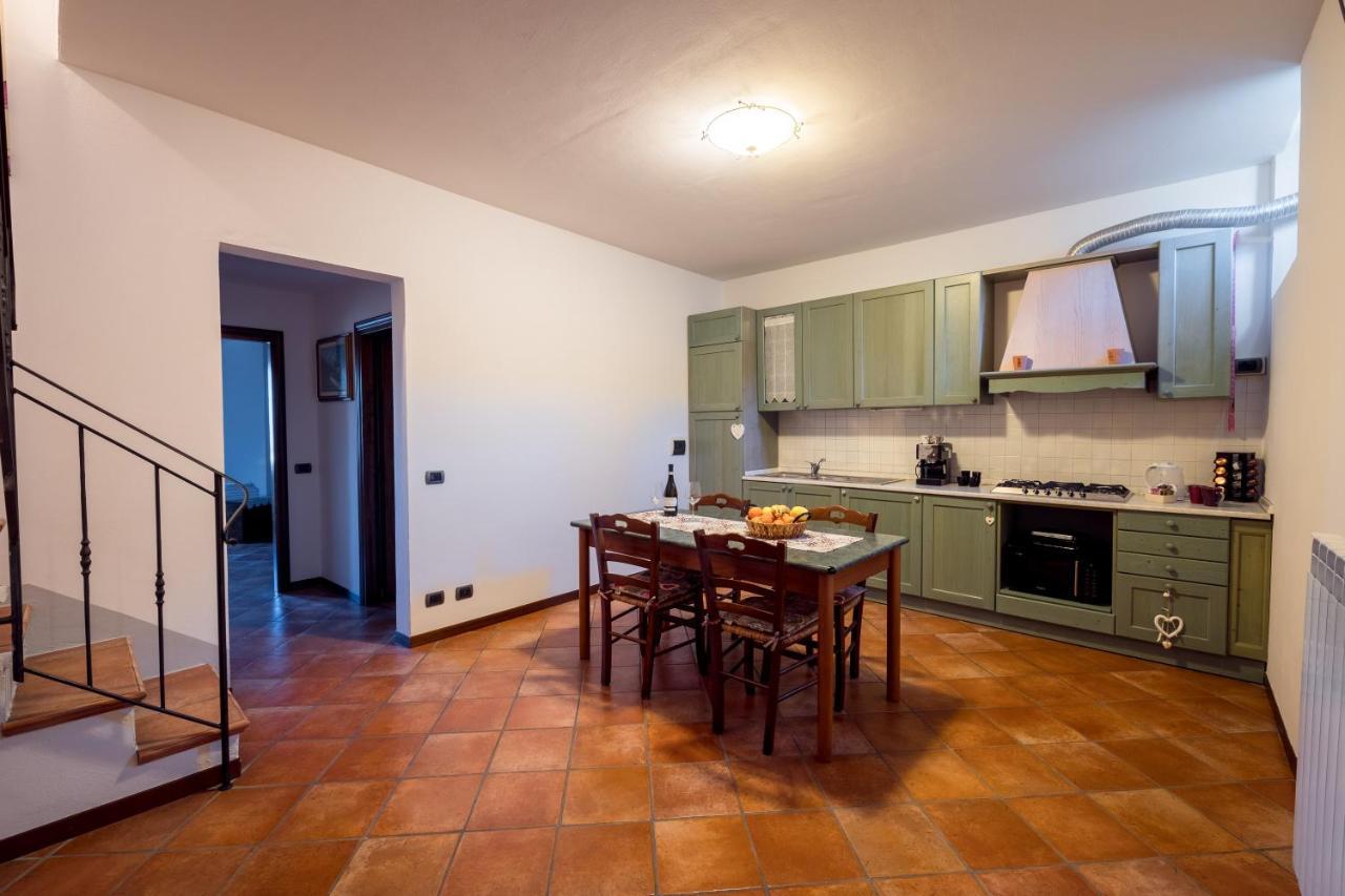 Tognazzi Casa Vacanze - Casa Vico Zambra Экстерьер фото